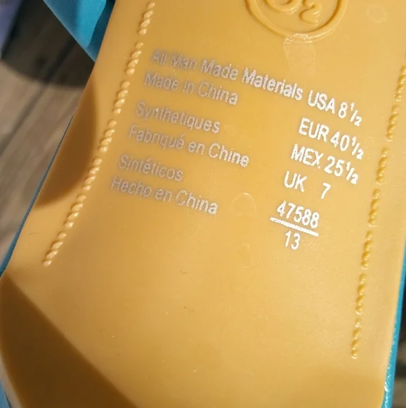 Fioni Strapless Heels - Picture 4 of 15